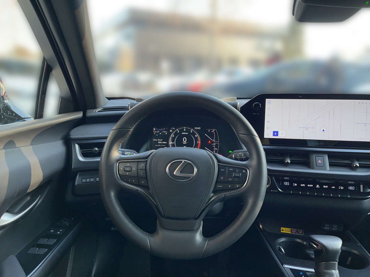 Lexus UX