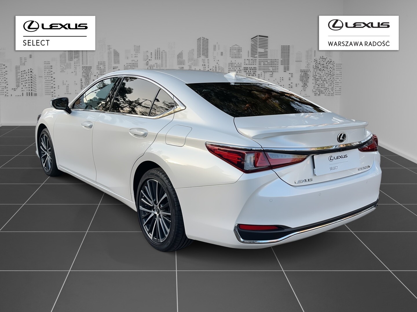 Lexus ES