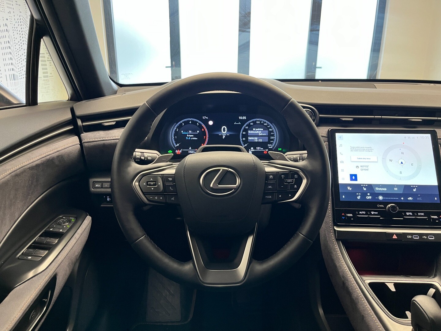 Lexus LBX
