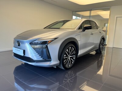 Lexus RZ
