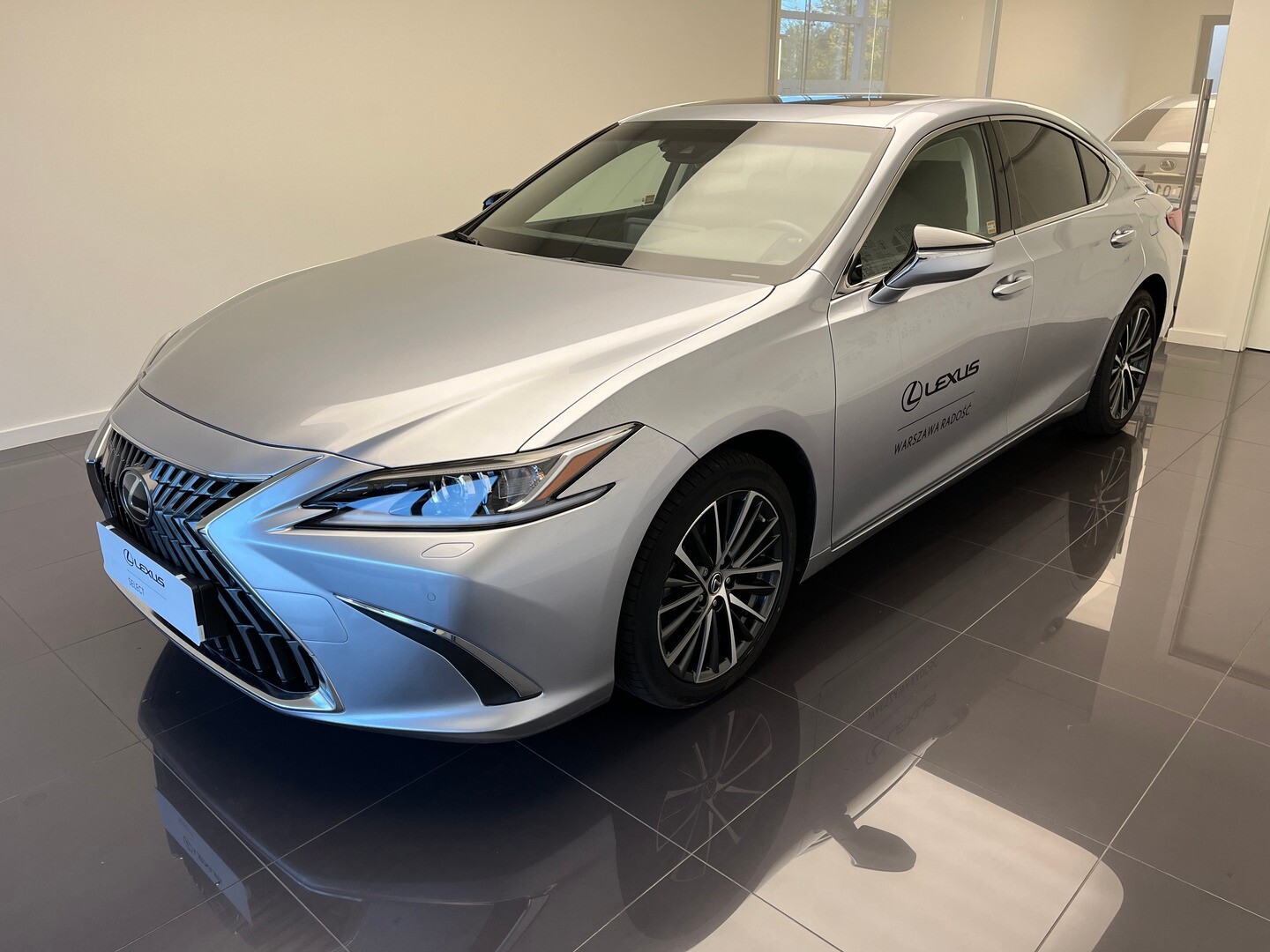 Lexus ES