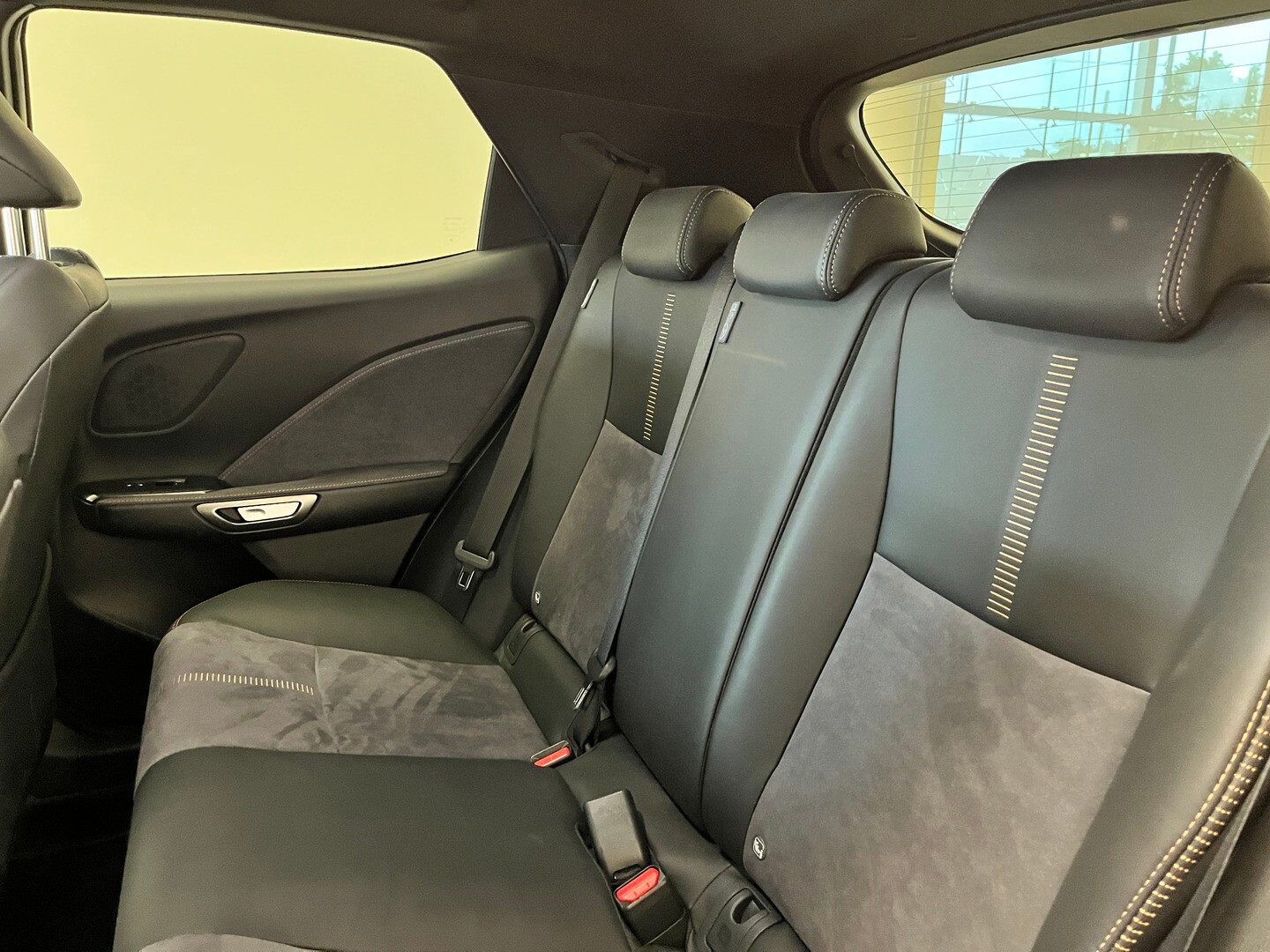 Lexus LBX