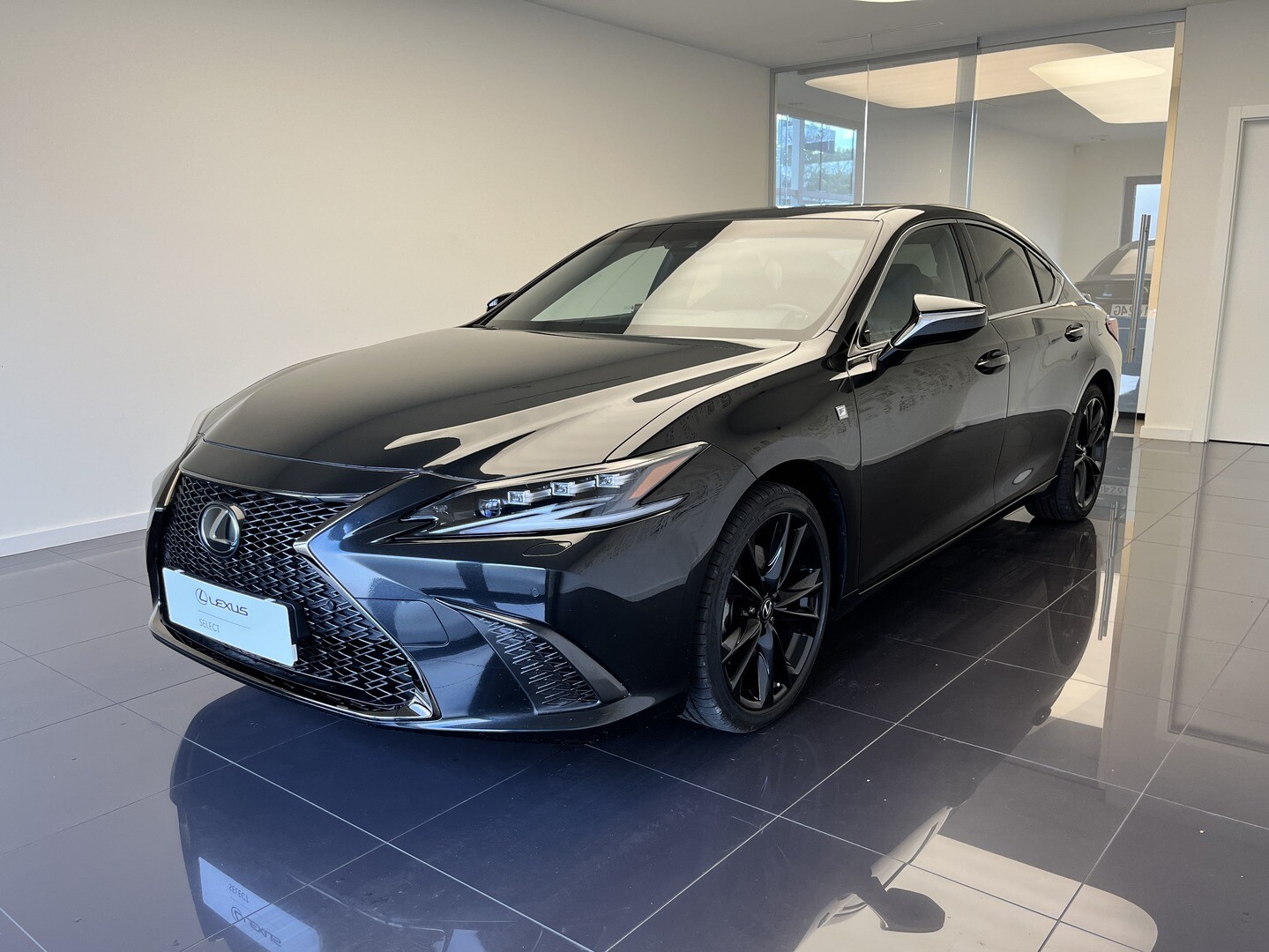 Lexus ES