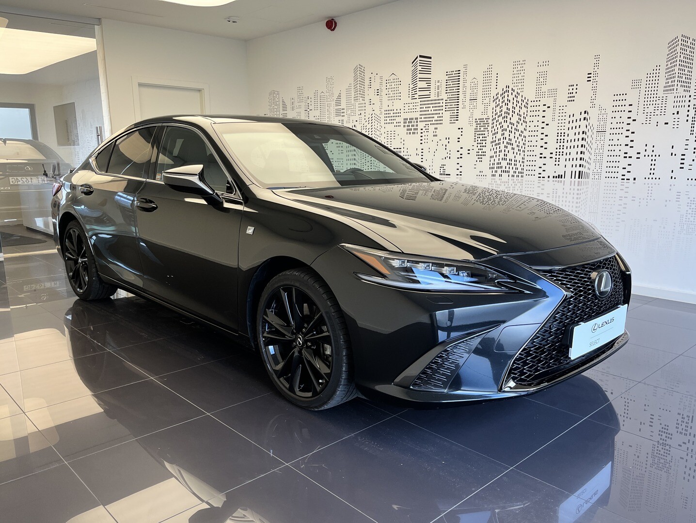 Lexus ES