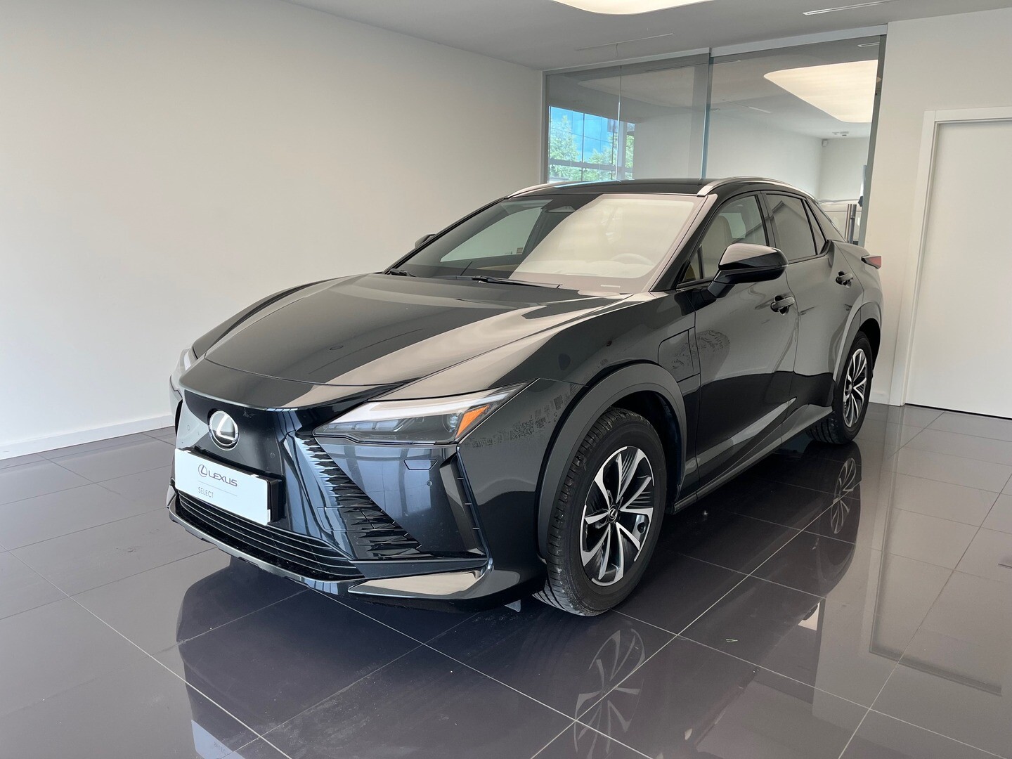Lexus RZ