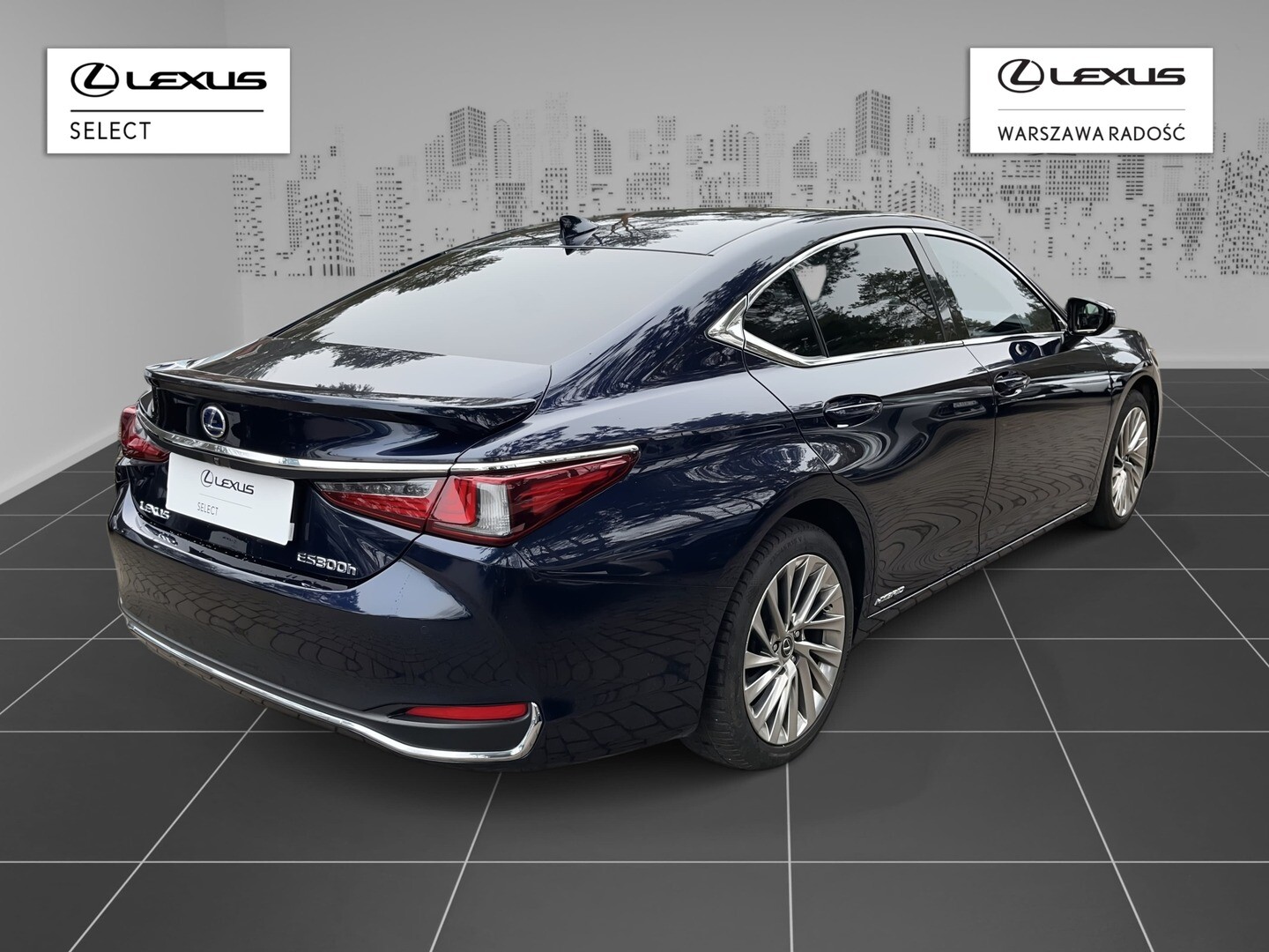 Lexus ES