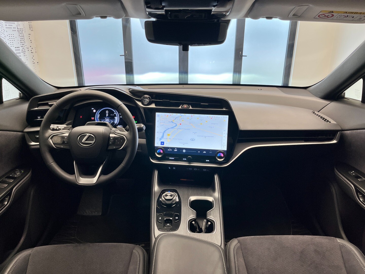 Lexus RZ