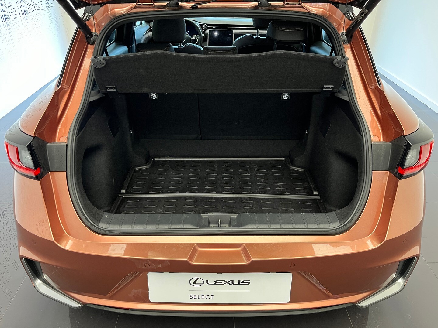 Lexus LBX