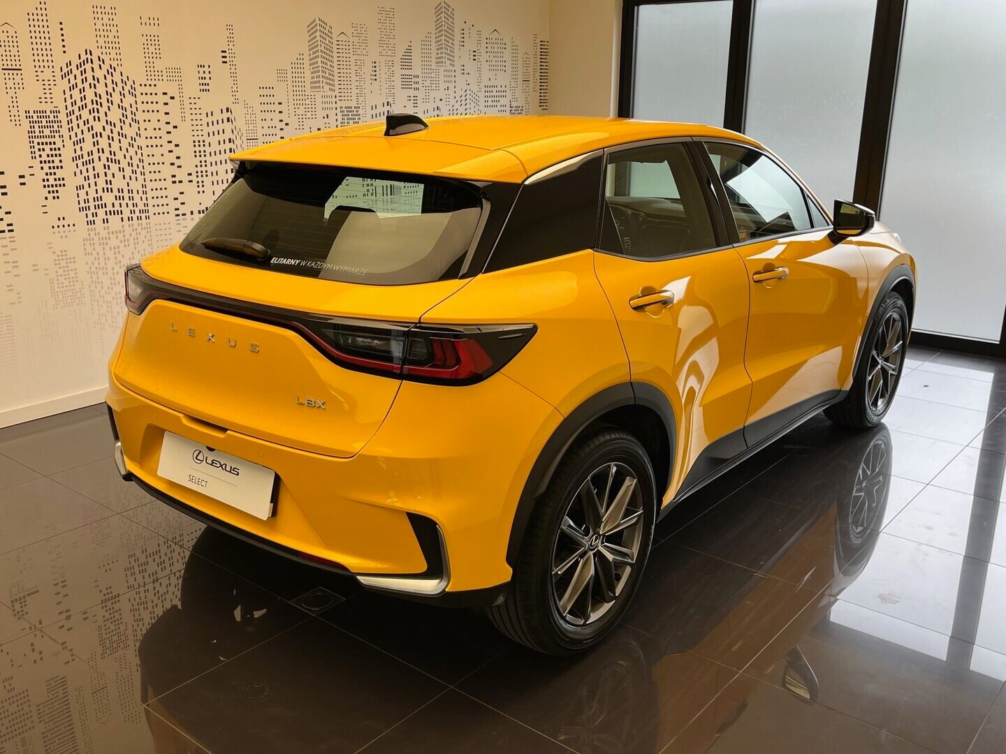 Lexus LBX