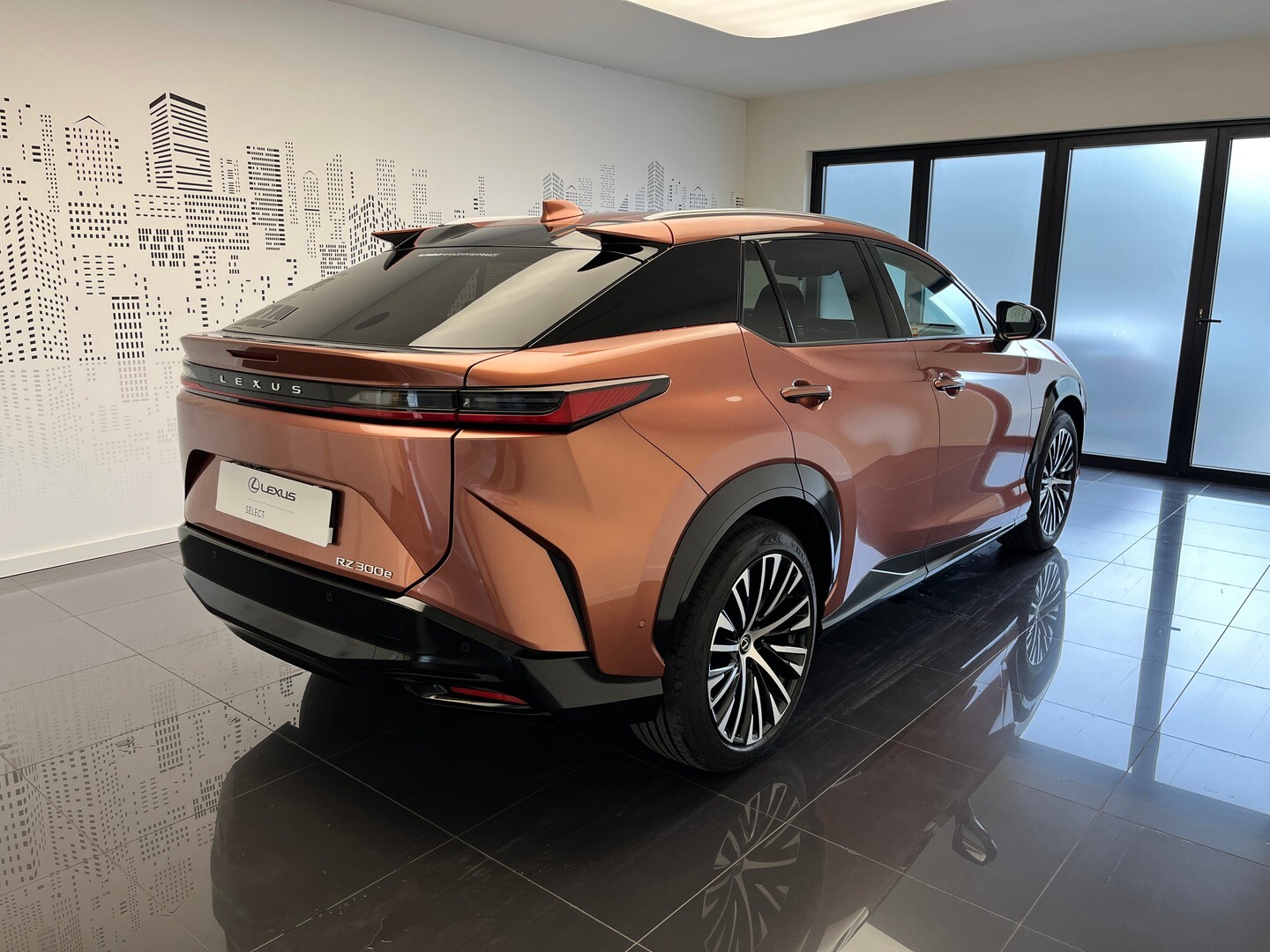 Lexus RZ